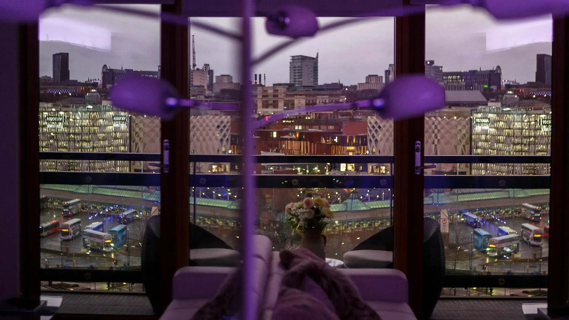 Live In Leeds Sky Penthouse contacts
